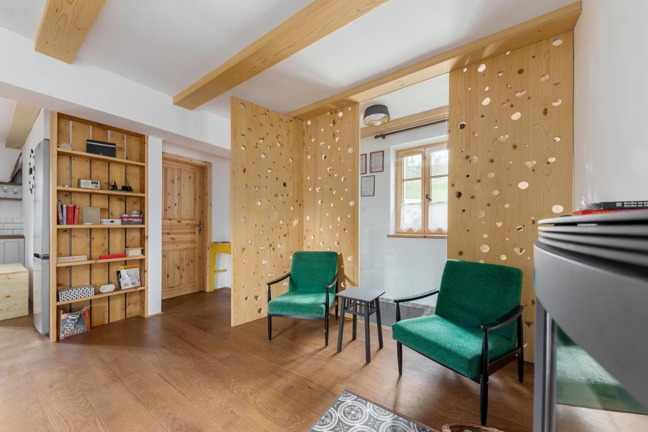 지고르니예 고르예 Hisa Na Soncu / Sun House 아파트 외부 사진